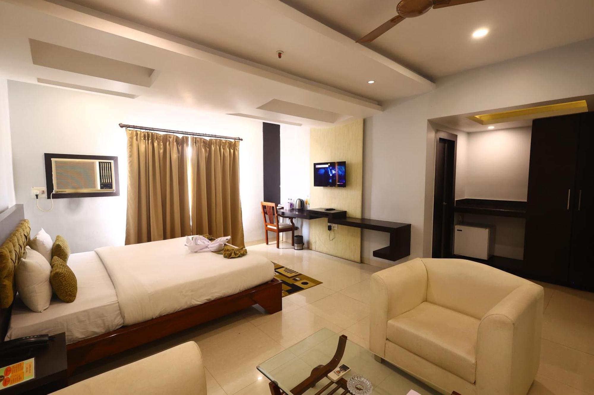 Hotel Vaibhav Bhāgalpur Zewnętrze zdjęcie
